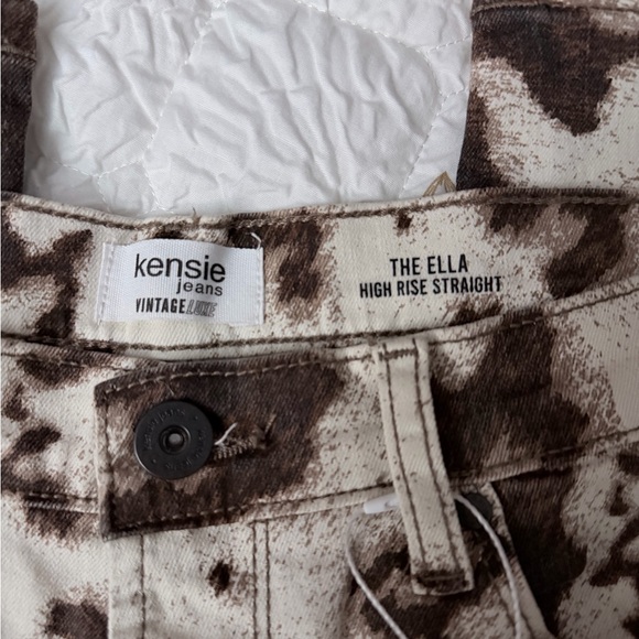 Kensie High Rise Cow Print Jeans - Brown and White - Picture 5 of 6